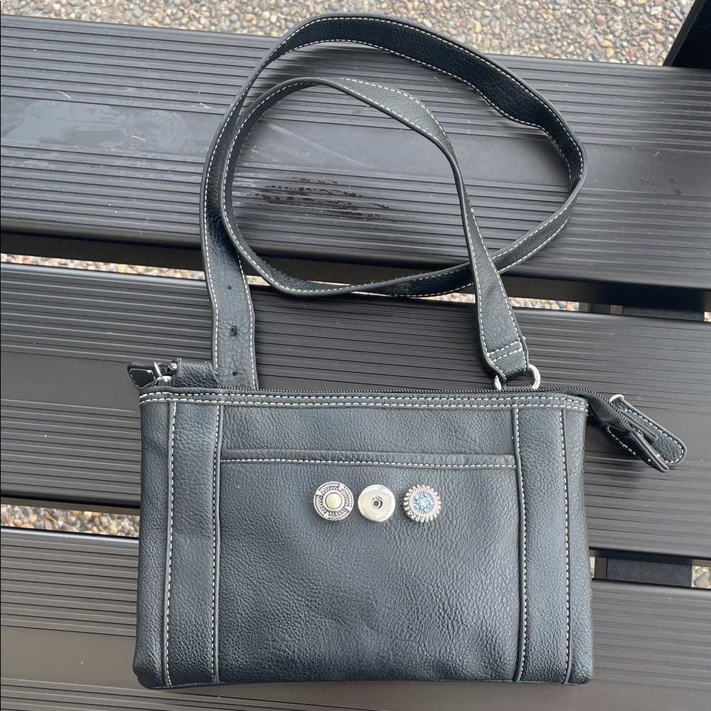 Elegant Black Crossbody Bag with Decorative Accents